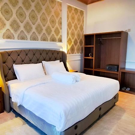 Gili Beachfront Suites Gili Trawangan Buitenkant foto